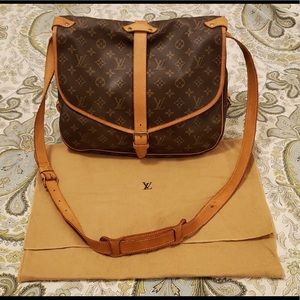 Authentic Louis Vuitton Messenger Bag-Double Side